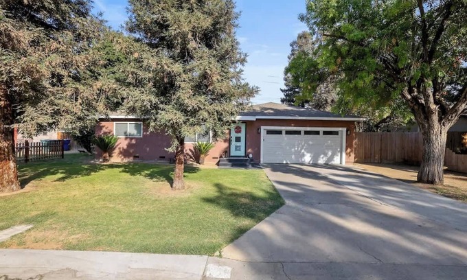 Tulare House | Vintage Soul By Sequoia Park & AG Expo