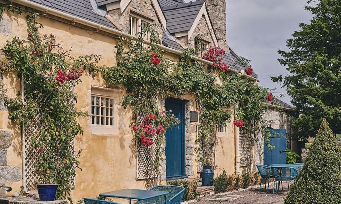 Gileston Apartment | Violet Cottage - Luxury Cottages