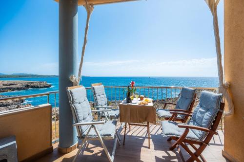 S'Illot-Cala Morlanda Apartment | Vista Fábula