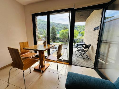 San Martin de los Andes Apartment | Vista Norte hermoso alojamiento completo en el centro de SMA