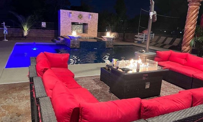 Enterprise House | VIVA VEGAS II , PRIVATE POOL SPA