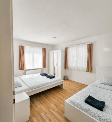 Bassersdorf House | VK - VBD - Zürich Airport - Homestay - Villa Bassersdorf