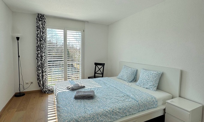 Kloten Apartment | VK - Zürich Airport - Homestay - Härdlen