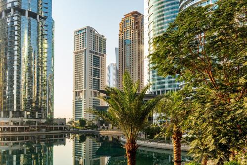 Jumeirah Lake Towers Hotel | voco - Bonnington Dubai by IHG
