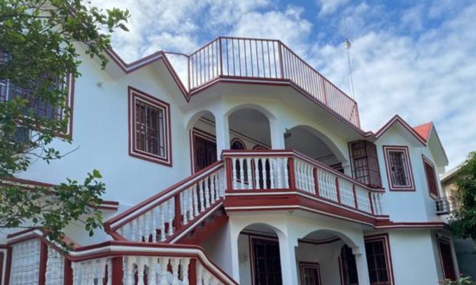 Vaudreuil House | Vrbo Property