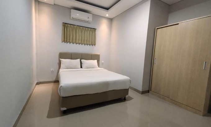 Teuku Umar Hotel | Vrindavan Apartment