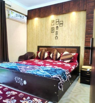 Mathura Apartment | Vrindavan Divine Nest Near Iskcon and Prem Mandir