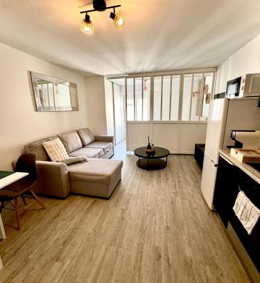 Roissy-en-Brie Apartment | vshome logement cosy 5min gare RER entre Disneyland et Paris
