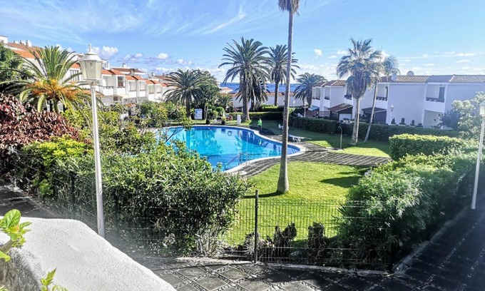 Brena Baja House | VV Dúplex Los Cancajos "by henrypole home"