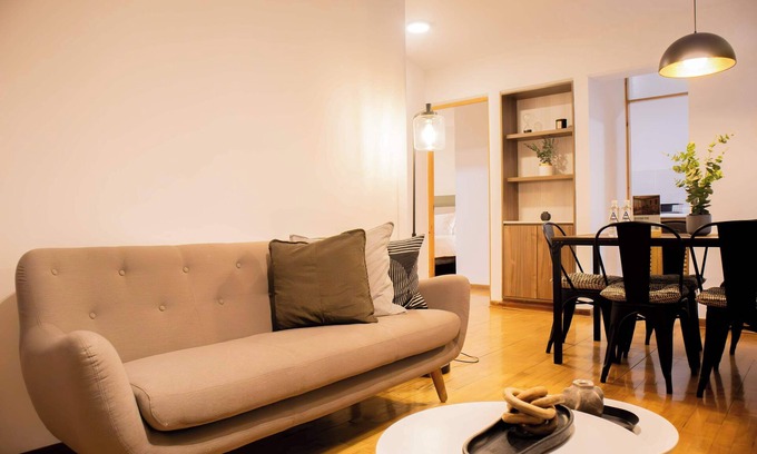Leuro Apartment | w* | Warmwood & Bright 2BR in Miraflores