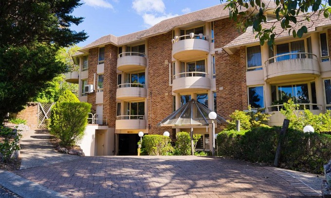 Wahroonga Hotel | Wahroonga Furnished Apartments