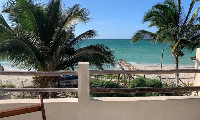 Chelem Apartment | Wake Up To This View in this Oceanfront Apartment