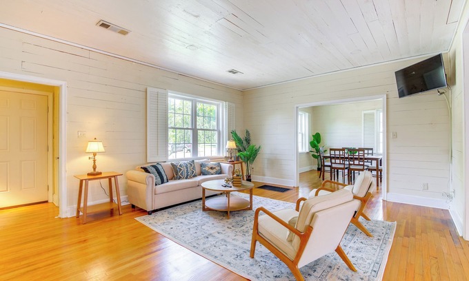 Clarksdale House | Walk Downtown: Home w/Yard in Clarksdale