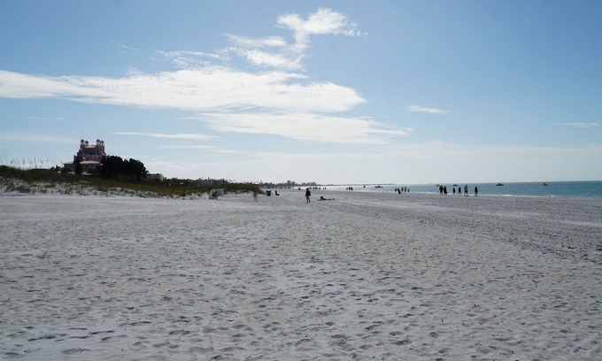 Belle Vista Resort | Walk out to the Beach from your 2 Bedroom Condo or swim in the pool. Sleeps 6