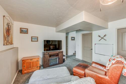 Cody House | Walk to Downtown Family-Friendly Cody Home!