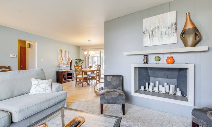 Menasha House | Walk to Lake: Family Getaway w/Yard in Menasha!