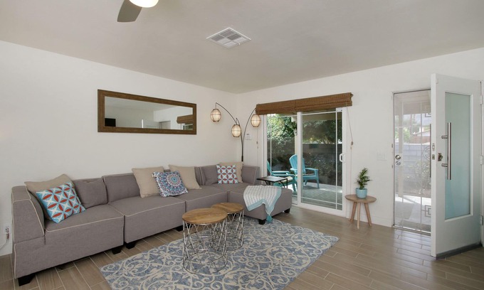 La Quinta Cove House | Walk to Old Town or Pickleball at Fritz Burns Park! #065321