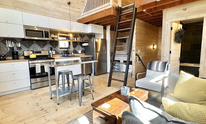 Bar Harbor House | Walkable Studio in Downtown Bar Harbor [Sea Smoke]
