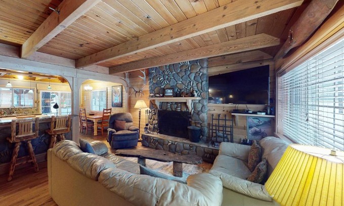 Bijou Park Acres House | Walkup Pines