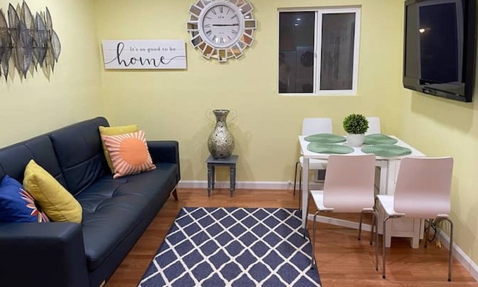 Antioch House | Warm and Comfy Antioch Cottage, close to everything