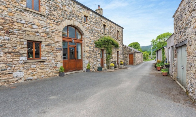 Ingleton Cottage | Warth Barn - UK44211