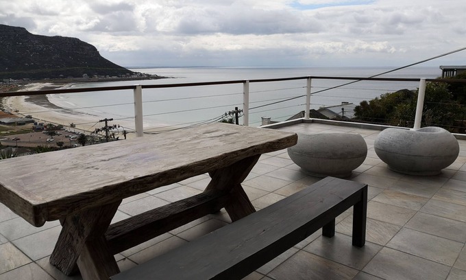 Fish Hoek House | Watching Waves, Heron Chase apartment