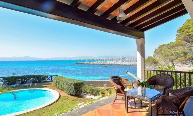Son Veri Nou House | Water Front Family Villa Direct Access To The Sea