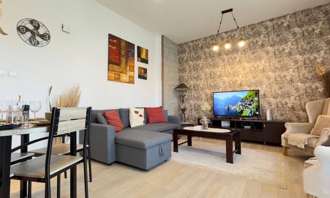 Abu Dhabi Apartment | Water's Edge B2 102 · The Cowboy Apartment -Yas Island