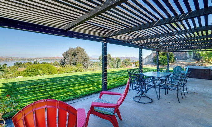 Lake Elsinore House | Water-View Home w/Hot Tub in Lake Elsinore!