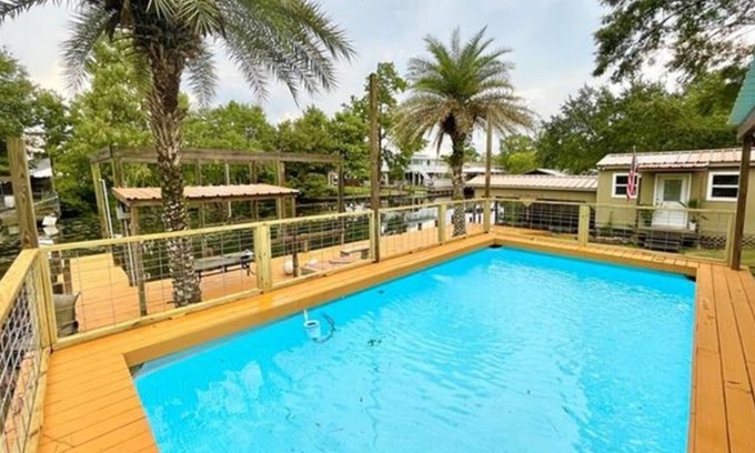 Slidell House | Waterfront 4 bedroom. Discount available for extended or monthly rentals!