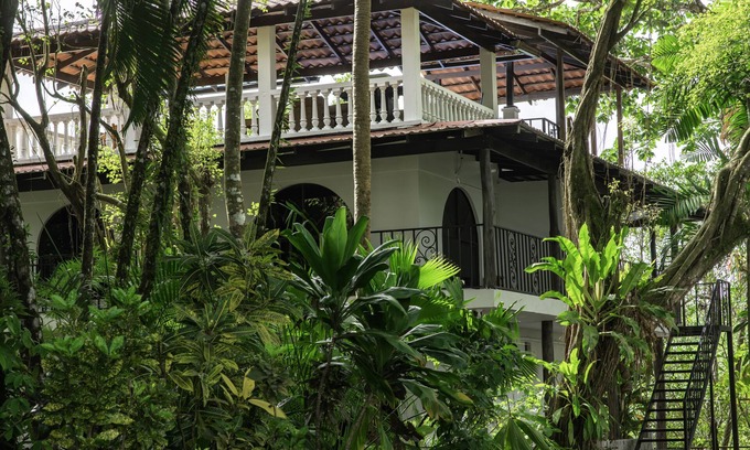 Puerto Jimenez House | Waterfront Condo 1
