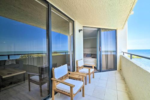 Hudson Apartment | Waterfront Condo Resort Pool, Tennis and Beach