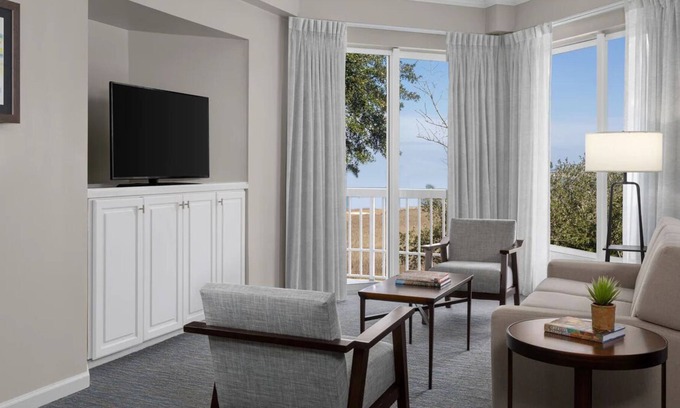 Harbour Town Resort | Waterfront Harbour Town at Calibogue Sound + Resort Amenities, 2-Bedroom