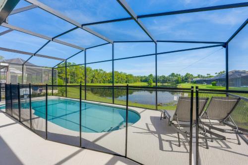 Sunset Lakes House | Waterfront Home with Private Pool 5 Mi to Disney!