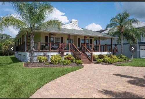 Ellenton House | Waterfront Key West Style Home