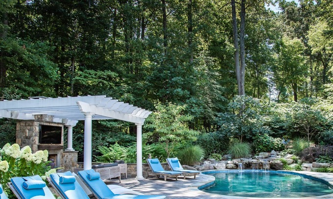 Annapolis House | Waterfront Oasis of Annapolis Blue