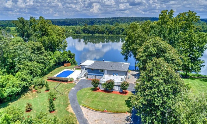 Augusta House | Waterfront Oasis: Relax by the Pool, Fish, Kayak, and Enjoy Fire Pit Gatherings!