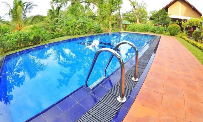 Matara Villa | Waterfront villa with an Outdoor pool (12P)
