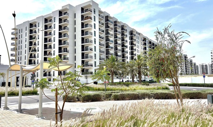 Abu Dhabi Apartment | Waters Edge Yas Island by Ferrari World