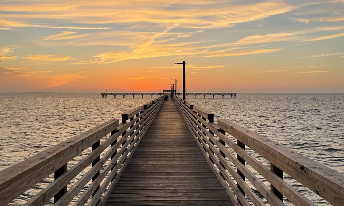 Fulton Cottage | WATERVIEW! Available for short term rental and month to month rental!