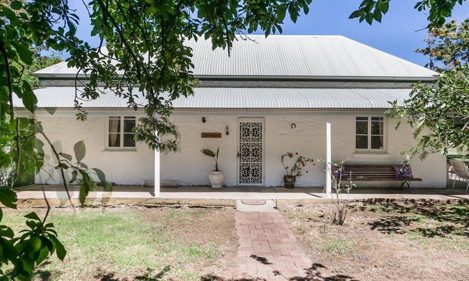 Carrickalinga House | Wattle Wattle - 51 Wattle Flat Road