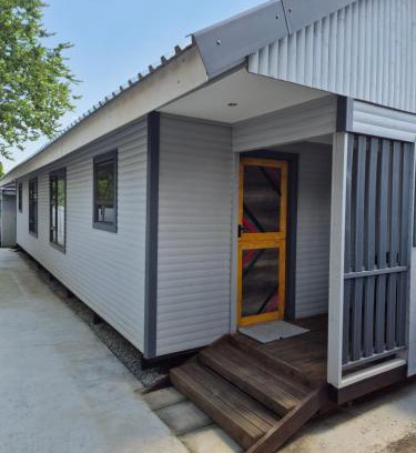 Piet Retief House | Wattlewood Cabins