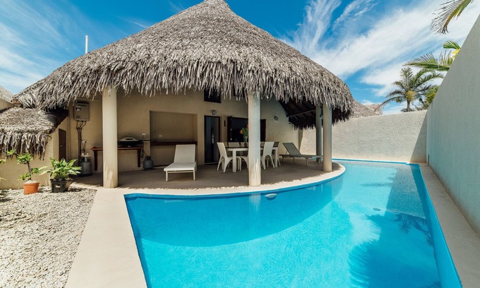 Port Vila Villa | Waves at Surfside