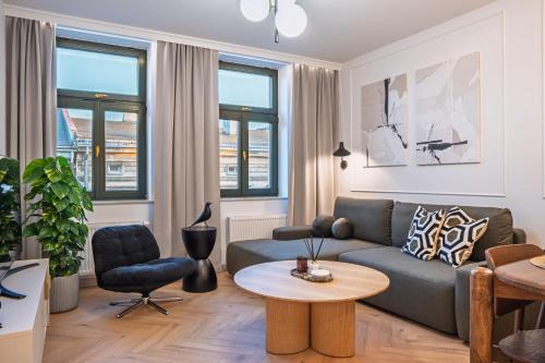 Stradom Apartment | Wawel Corner, Premium Stay in Central Krakow by Koletek 3