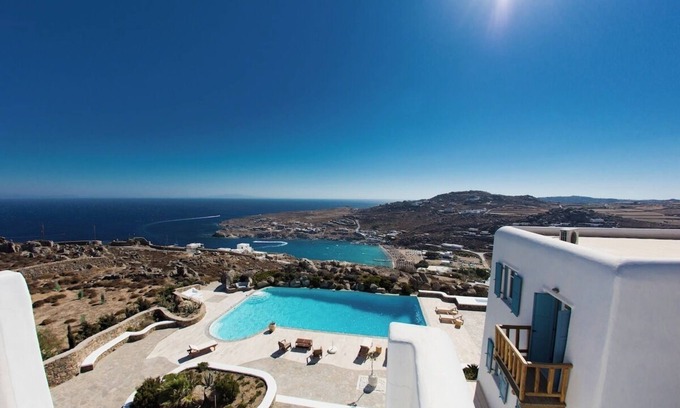 Plintri Villa | Wedding & Events Venue: Villa Paradiso