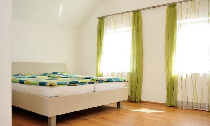 Rossdorf Apartment | Weingut Edling