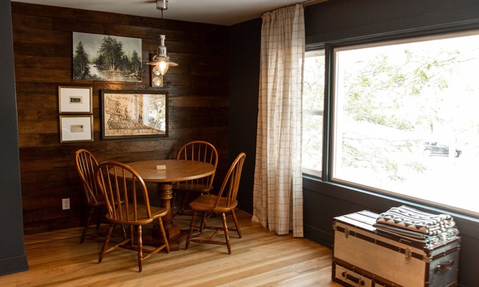 Downtown Kenosha Apartment | Welcome to Captain’s Quarters