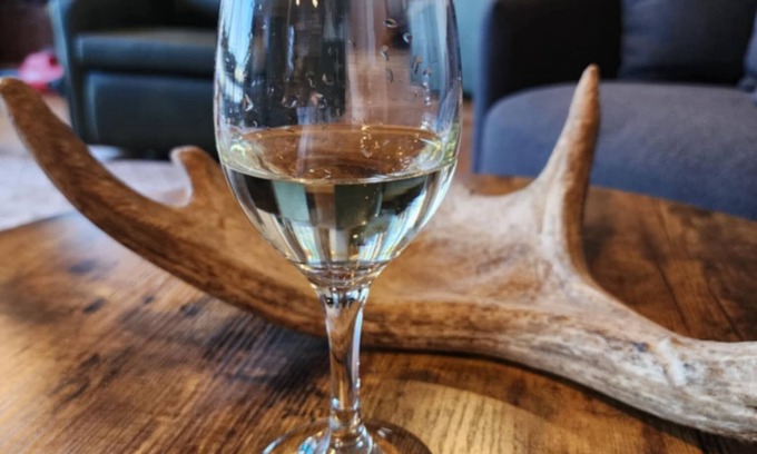 Otis Cottage | WELCOME TO "ON THE ROCKS" COTTAGEnnLakeside cottage near Acadia National Park!