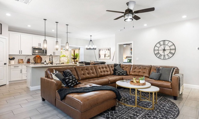 Mesquite House | Welcome to our 19th Hole! Golfer's Choice! AC, WiFi, W/D, BBQ, Big TVs, Garage