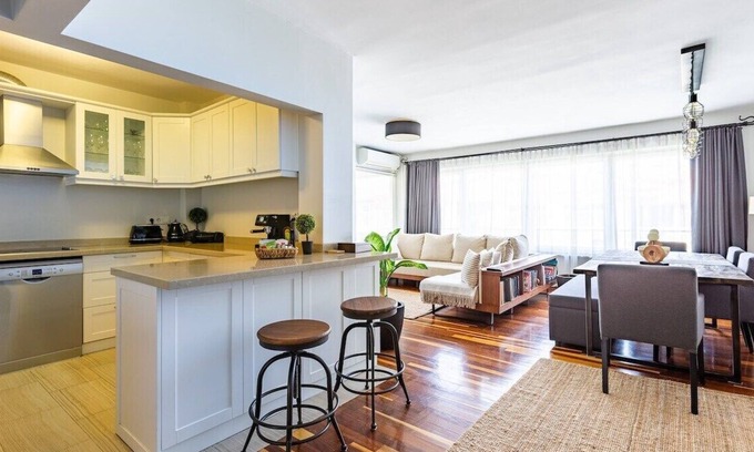 Besiktas Apartment | Welcome to our beautiful centrally located home in the heart of Etiler